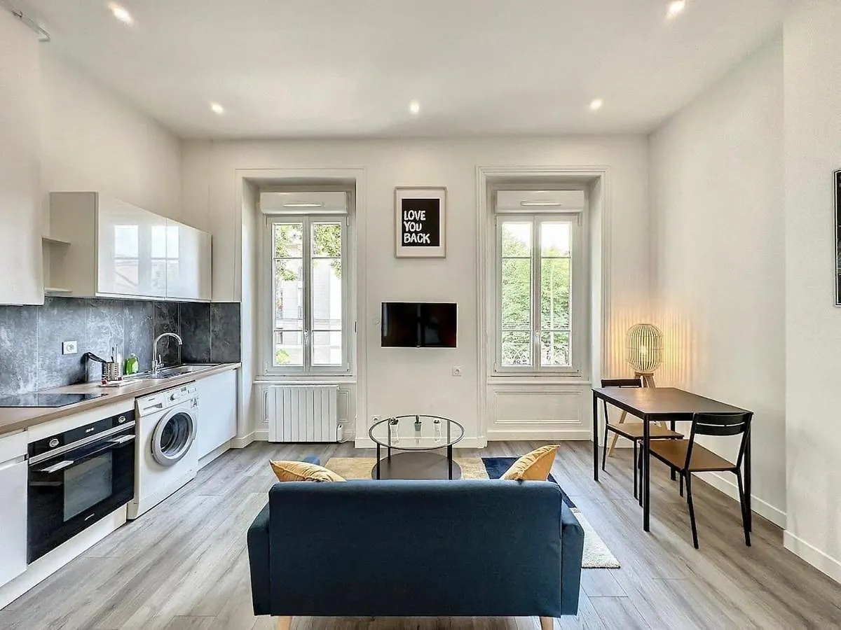 Appartement Confortable Lyon Part Dieu Felix 1