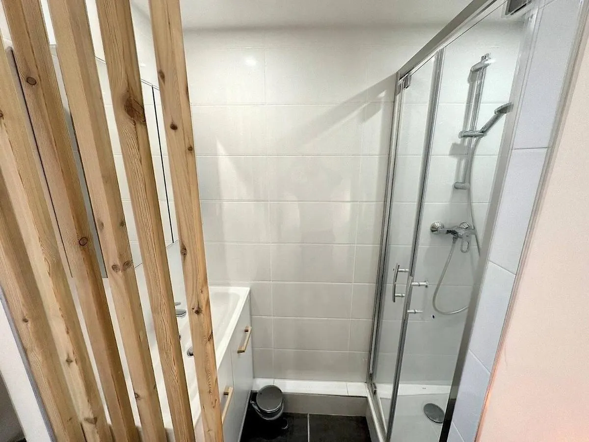 Appartement Confortable Lyon Part Dieu Felix 1 アパート